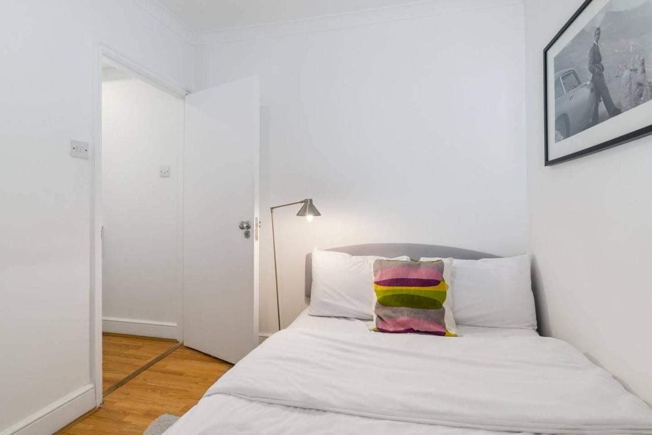 2Br Spacious Flat In West Kensington Fits 6! Лондон Екстер'єр фото