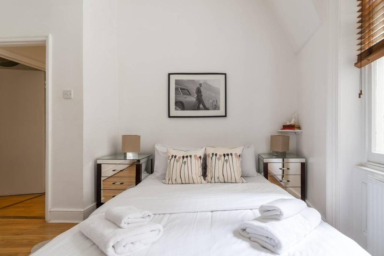 2Br Spacious Flat In West Kensington Fits 6! Лондон Екстер'єр фото